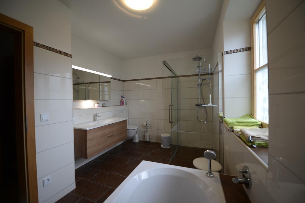Vila Weinbachbauer - Urlaub Am Bauernhof Saint Wolfgang Pokoj fotografie